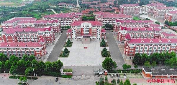 致遠中學三期宿舍樓工程 